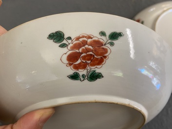 Paire d'assiettes en porcelaine de Chine famille verte, Kangxi