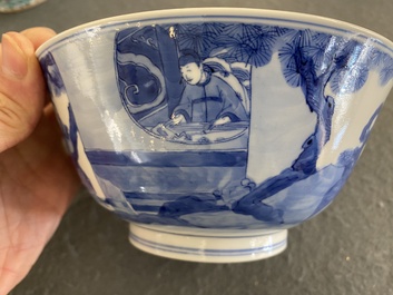 Bol en porcelaine de Chine en bleu et blanc &agrave; d&eacute;cor narratif, marque et &eacute;poque de Kangxi