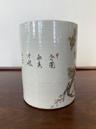 A Chinese qianjiang cai brush pot, signed Yu Han 余翰, dated 1928