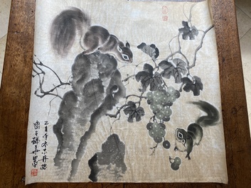 Liu Ruihua 劉瑞華 (1971): 'Ecureuils et raisins', encre et couleurs sur papier, dat&eacute; 1995 et Jiang Yunge 江雲閣: 'Bambou', encre sur soie, dat&eacute; 1949