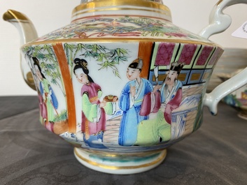 A Chinese Canton famille rose 24-piece tea service, 19th C.