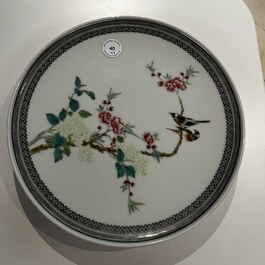 A Chinese famille rose dish, a brush pot and a pair of blue and white jars and covers, 19/20th C.