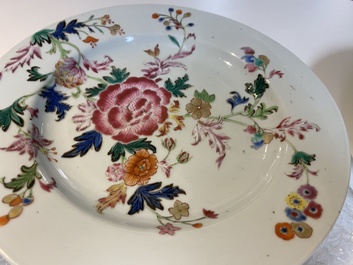 Sixteen Chinese famille rose plates, Yongzheng and later