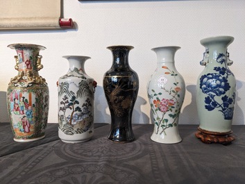 An extensive collection of varied Chinese porcelain wares, 19/20th C.