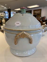 A Chinese Dutch market famille rose armorial tureen with pierced cover with the arms of 'de Heere', Qianlong