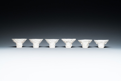 Onze coupes libatoires en porcelaine blanc de Chine de Dehua, Chine, 17&egrave;me et apr&egrave;s
