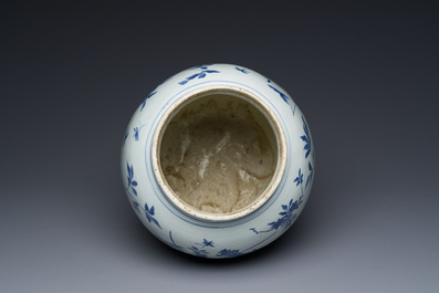 A Chinese blue and white 'floral sprigs' vase, Transitional period