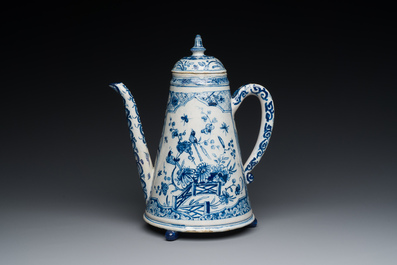 Rare cafeti&egrave;re en fa&iuml;ence de Delft en bleu et blanc, dat&eacute;e 1732