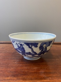 Bol en porcelaine de Chine en bleu et blanc &agrave; d&eacute;cor des 'huit immortels', marque et &eacute;poque de Jiajing