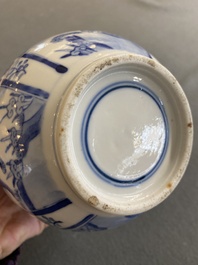 A pair of Chinese blue and white bottle vases with mythical animals, 19th C.