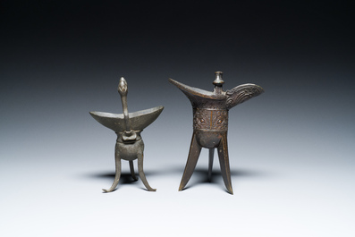 Two Chinese bronze ritual wine vessels, 'jue', 18/19th C.