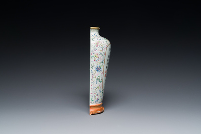 A Chinese famille rose wall pocket vase, Qianlong mark, 20th C.