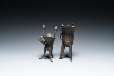 Two Chinese bronze ritual wine vessels, 'jue', 18/19th C.