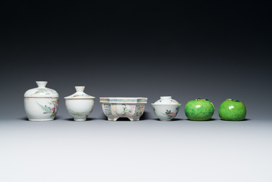 Four Chinese qianjiang cai and famille rose bowls and a pair of apples, 19/20th C.