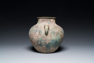 A Chinese archaic bronze wine vessel, 'lei', Eastern Zhou, Spring and Autumn period