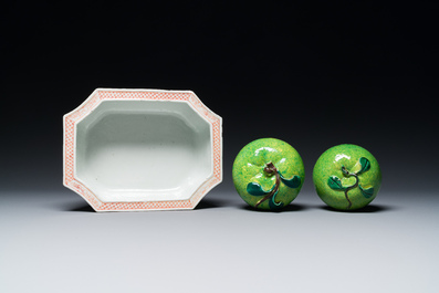 Four Chinese qianjiang cai and famille rose bowls and a pair of apples, 19/20th C.