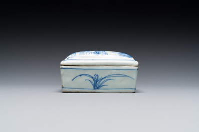 A fine Chinese blue and white rectangular seal paste box and cover, Ming