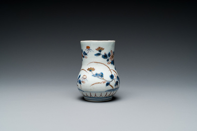 A varied collection of Japanese Imari and Arita porcelain, Edo/Meiji, 18/19th C.