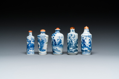 Five Chinese blue, white and wucai snuff bottles, 19th C.