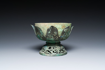 A Vietnamese bronze 'lotus' bowl, Champa culture, 15th C.