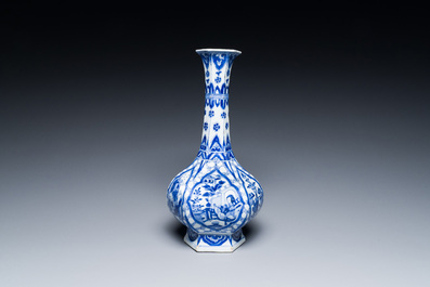 A Chinese blue and white bottle vase, 'G' mark, Kangxi