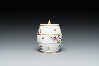 A polychrome Meissen porcelain pounce pot with flowers and insects, Germany, 1st half 18th C.