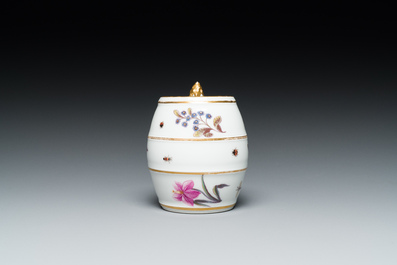 A polychrome Meissen porcelain pounce pot with flowers and insects, Germany, 1st half 18th C.