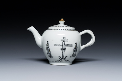 A Chinese grisaille 'Crucifixion' teapot and cover, Qianlong