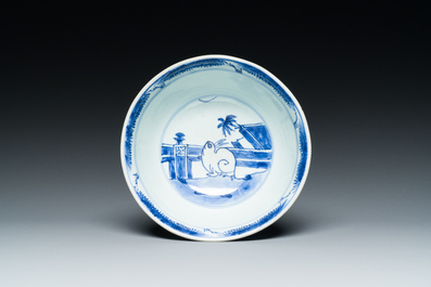 Bol en porcelaine de Chine en bleu et blanc &agrave; d&eacute;cor d'animaux mythiques, marque Shen De Tang Zhi, Kangxi