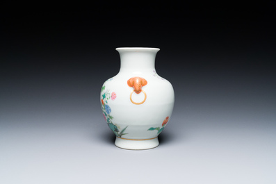 A Chinese famille rose 'hu' vase with elephant heads, Ju Ren Tang 居仁堂製 mark, Republic