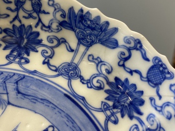 Three Japanese blue and white 'Mongolian hunt' plates in Chinese Kangxi-style, Edo, 18th C.