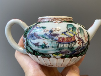 A Chinese famille rose teapot and cover on stand, Yongzheng