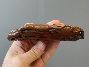 A Chinese bamboo wood carving of a Buddha's hand, 17/18th C.