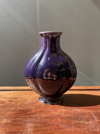 A Chinese monochrome aubergine-glazed vase, 19th C.