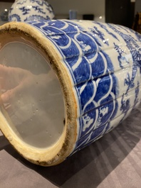 A pair of Chinese blue and white 'dragon' vases, 19th C.