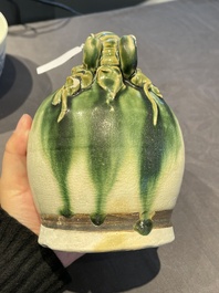 A Chinese blue and white 'Bleu de Hue' bowl and a green-glazed lime pot for the Vietnamese market, the bowl marked Tho, 18/19th C.