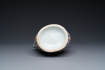 Verseuse de type 'aftaba' en porcelaine de Chine de style Imari pour le march&eacute; islamique, Kangxi
