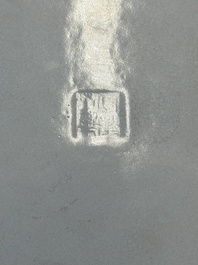 Th&eacute;i&egrave;re couverte en gr&egrave;s de Yixing en claire de lune monochrome, marque de sceau de Yixing, R&eacute;publique