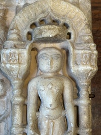 A white marble fragment of Parvati and a white marble fragment of Tirthankara, India, 12/13th C.