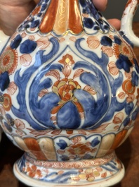 Verseuse de type 'aftaba' en porcelaine de Chine de style Imari pour le march&eacute; islamique, Kangxi