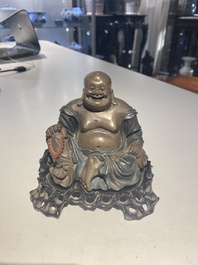 Figure de bouddha en laque de Foochow ou Fuzhou au socle, Chine, ca. 1900