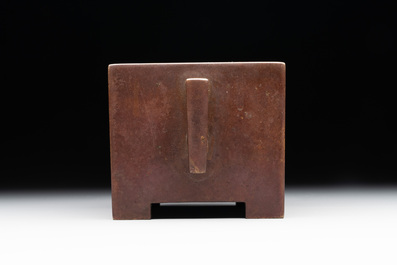 A rare Chinese rectangular bronze censer, Mo Shi Jia Zhen 莫氏家珍 mark, Kangxi mark and of the period