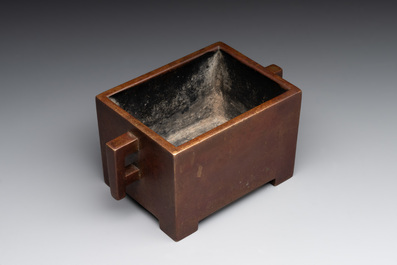 A rare Chinese rectangular bronze censer, Mo Shi Jia Zhen 莫氏家珍 mark, Kangxi mark and of the period