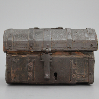 An interesting Franco-Flemish leather iron-mounted letter (?) box, 15/16th C.