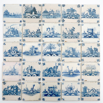 Een lot van 25 antieke blauw-witte Delftse landschaps tegels, 18e eeuw
