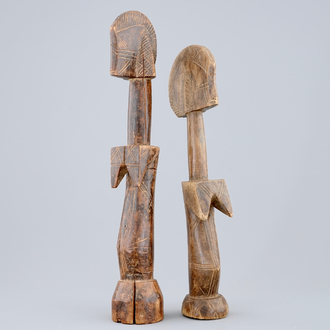 Deux figures de fertilité africaines en bois sculpté, Mossi, Congo, milieu du 20ème