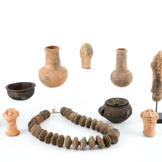 Een collectie Afrikaans aardewerk en archeologie, diverse periodes