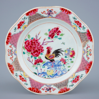 A fine Chinese famille rose rooster plate, Yongzheng/Qianlong