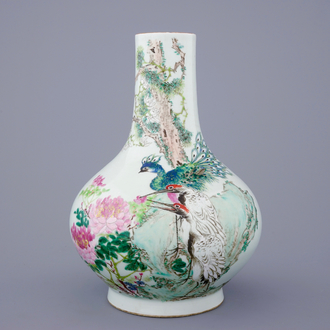 A Chinese qianjiang cai peacock and cranes vase, signed Ma Qing Yun, 19/20th C.