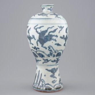 A Chinese blue and white meiping vase, Ming, Wanli